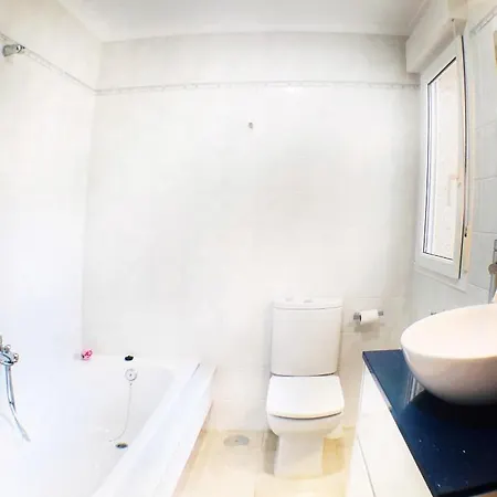 The House Apartment